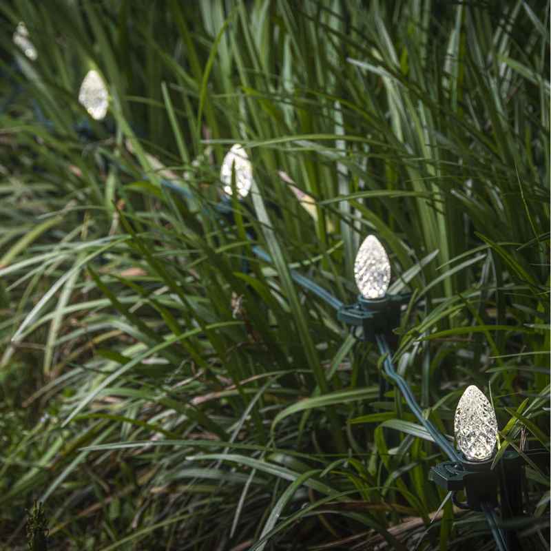 C9 LED Faceted Bulb, E17 Base - Image 3